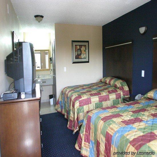 Hollywood Palms Inns & Suites Los Angeles Room photo