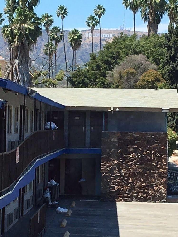 Hollywood Palms Inns & Suites Los Angeles Exterior photo